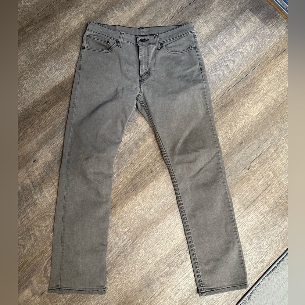 Gray 511 Levi’s jeans